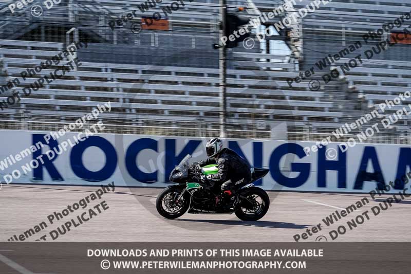 Rockingham no limits trackday;enduro digital images;event digital images;eventdigitalimages;no limits trackdays;peter wileman photography;racing digital images;rockingham raceway northamptonshire;rockingham trackday photographs;trackday digital images;trackday photos